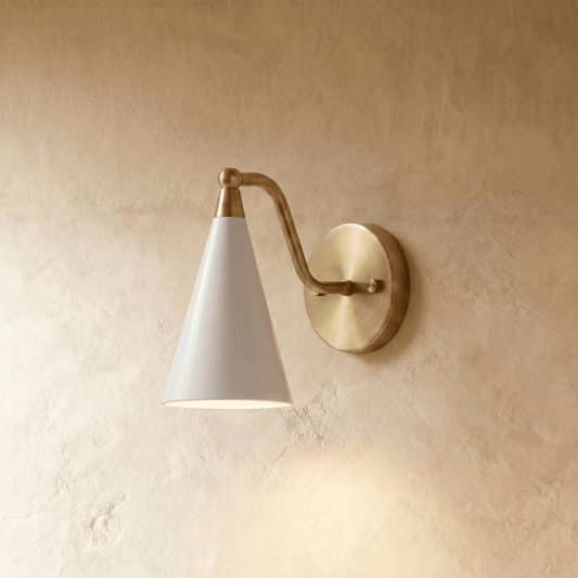 Alver Wall Lamp