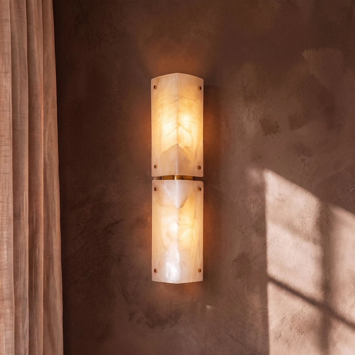 Halfi Wall Lamp