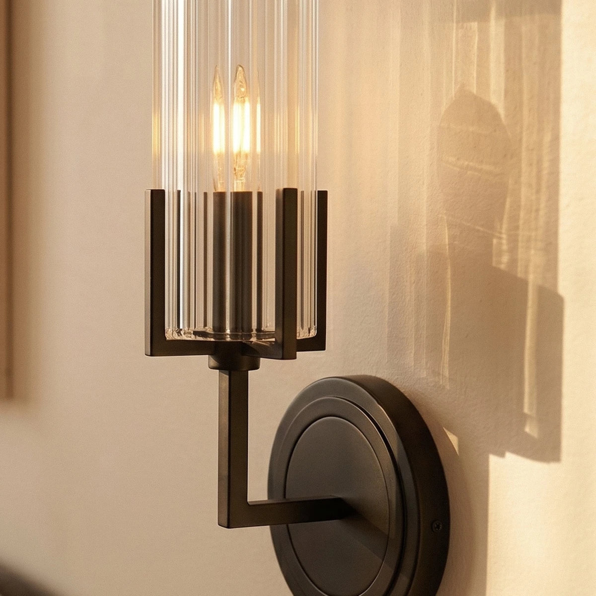 Insula Wall Lamp