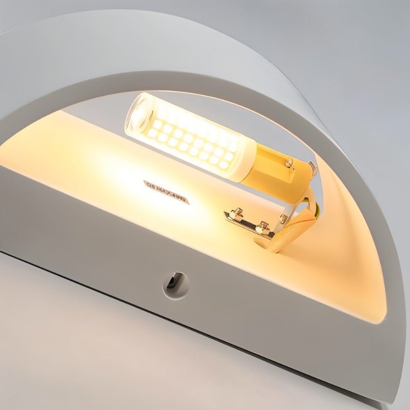 Kirta Wall Lamp