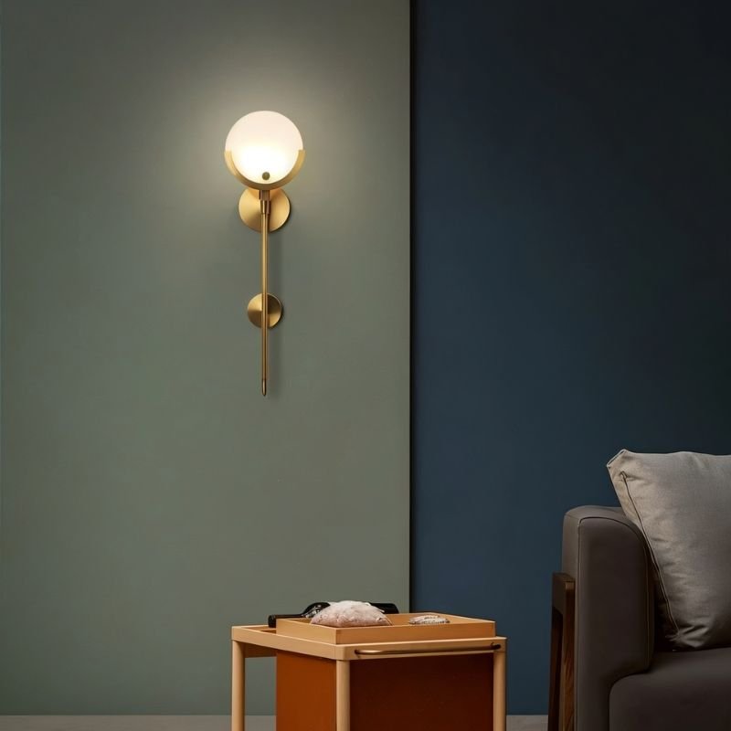 Oira Wall Lamp