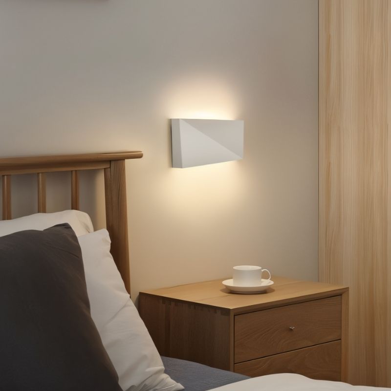 Fynne Wall Lamp