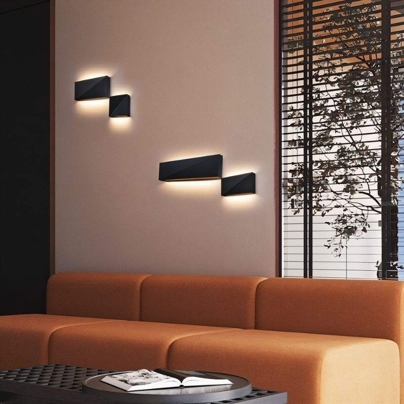 Fynne Wall Lamp