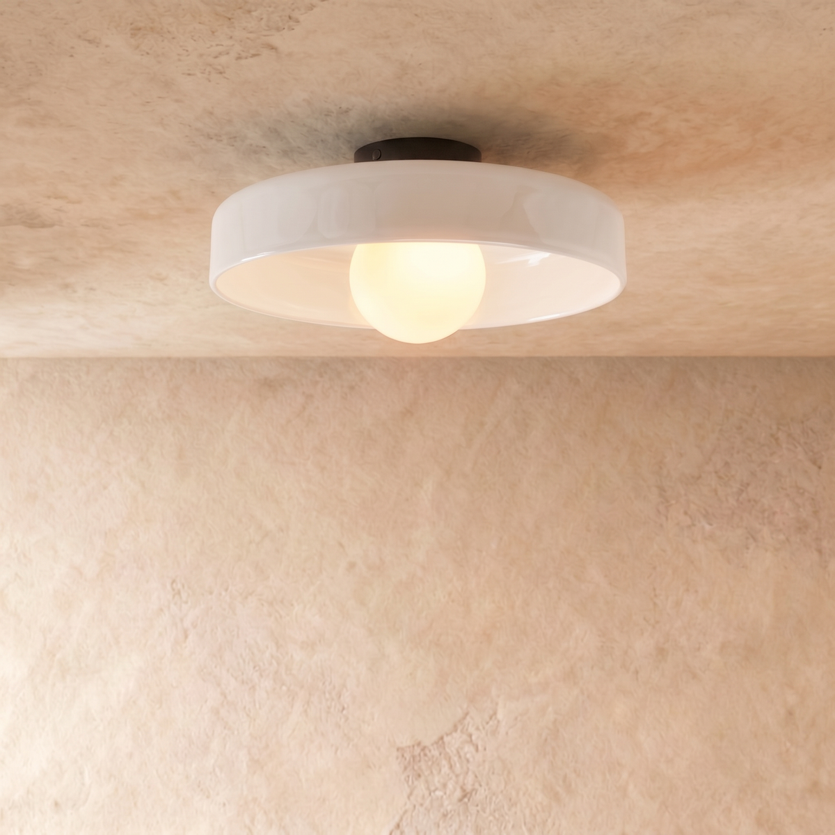 Solia Ceiling Light