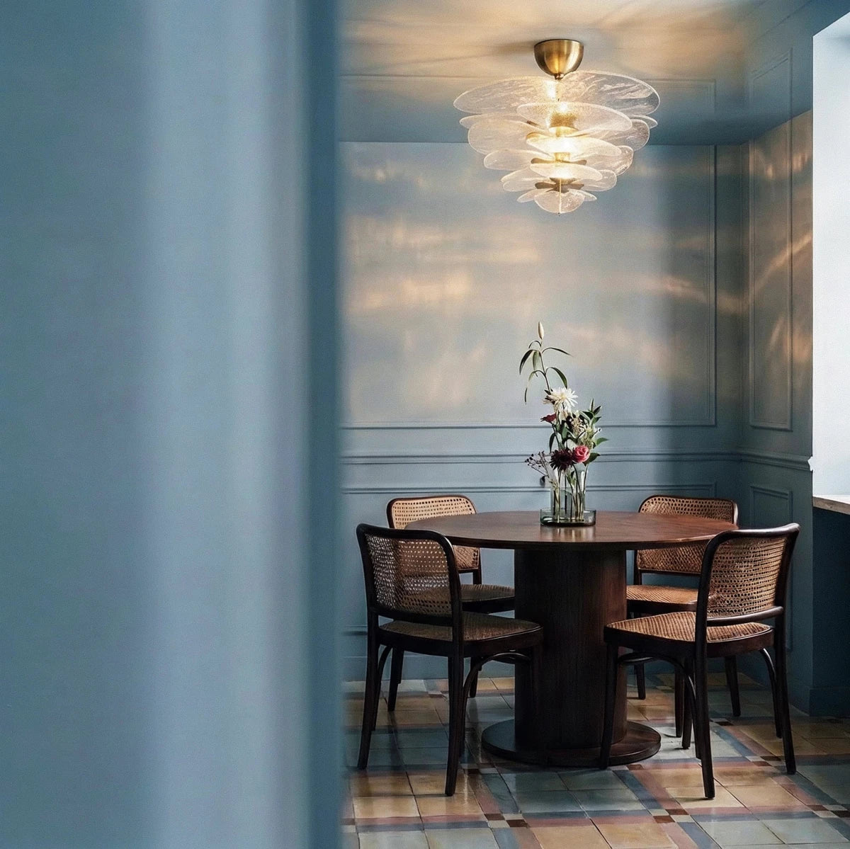 Aerlis Chandelier