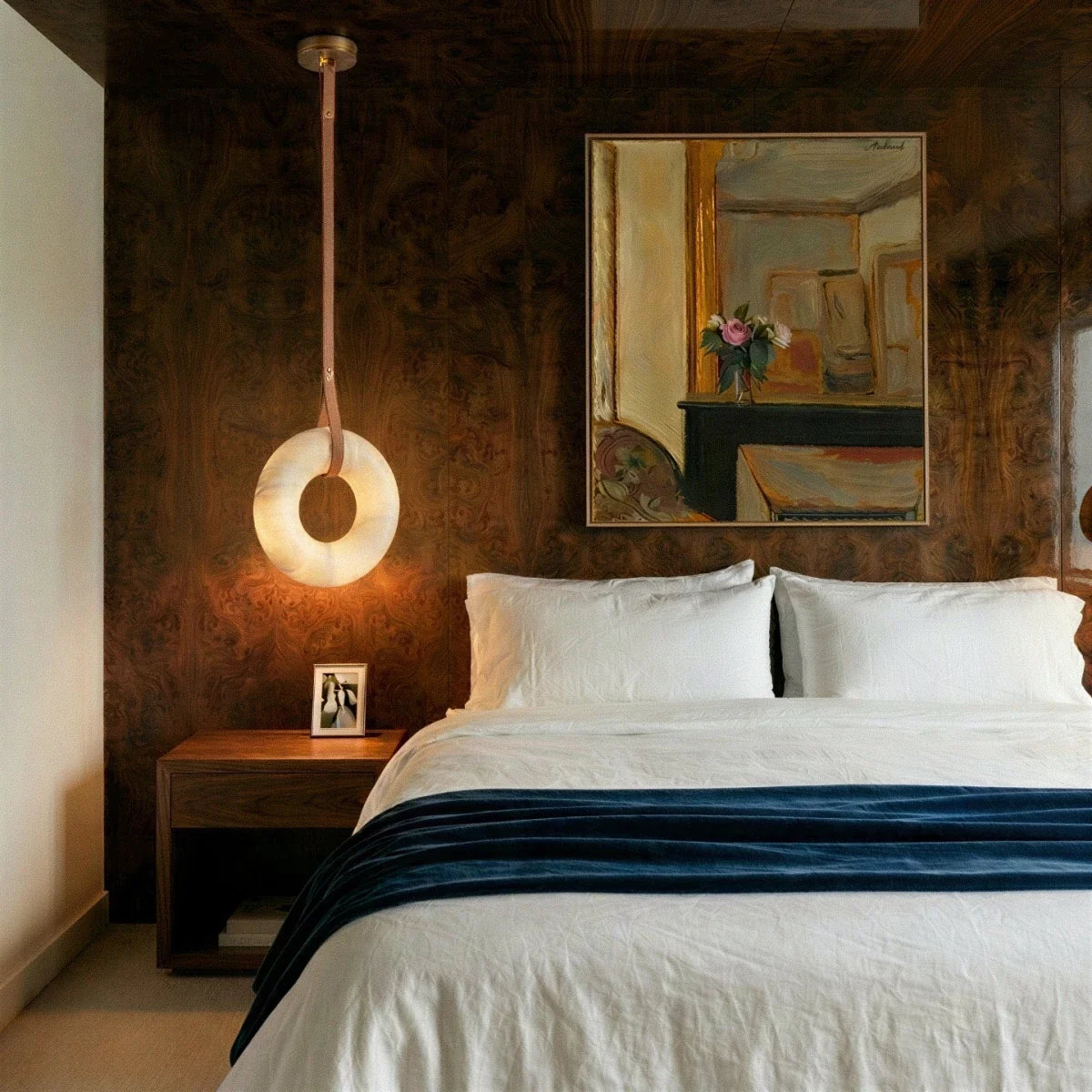 Aktis Alabaster Pendant Light