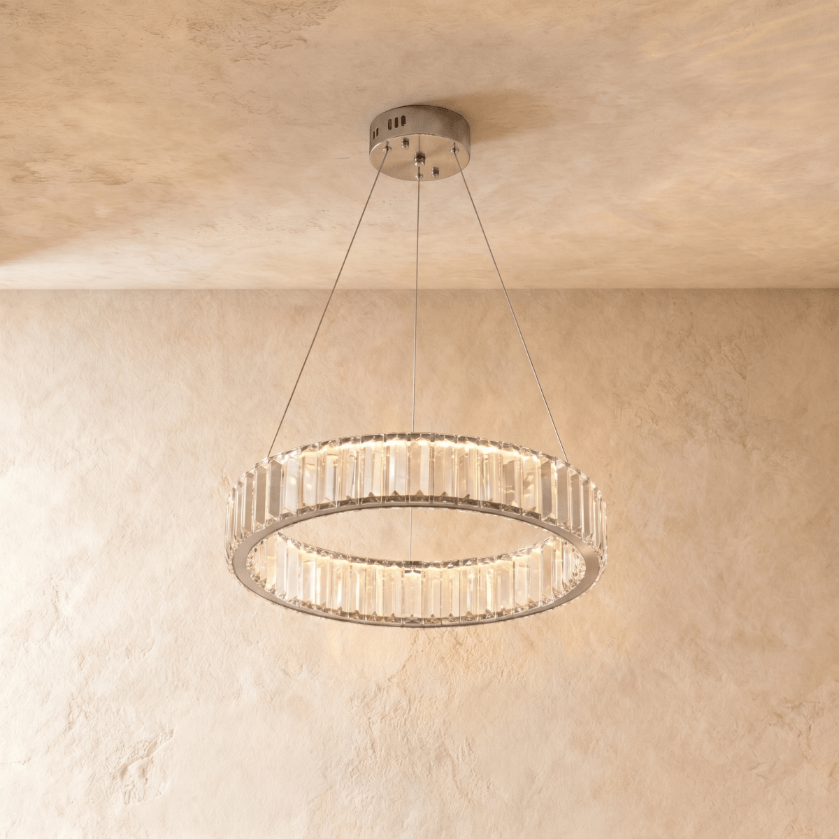 Almuealaq Chandelier