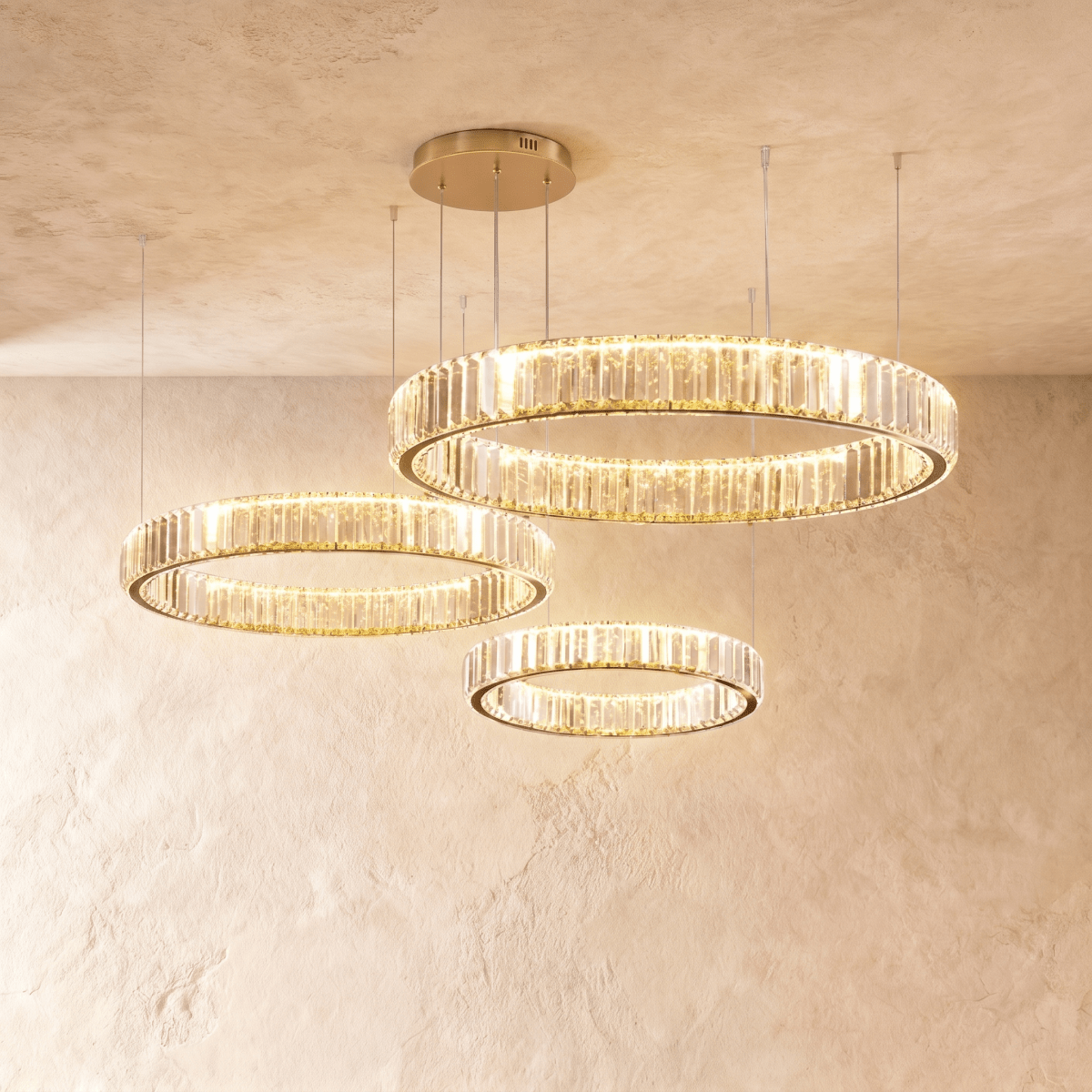 Almuealaq Chandelier