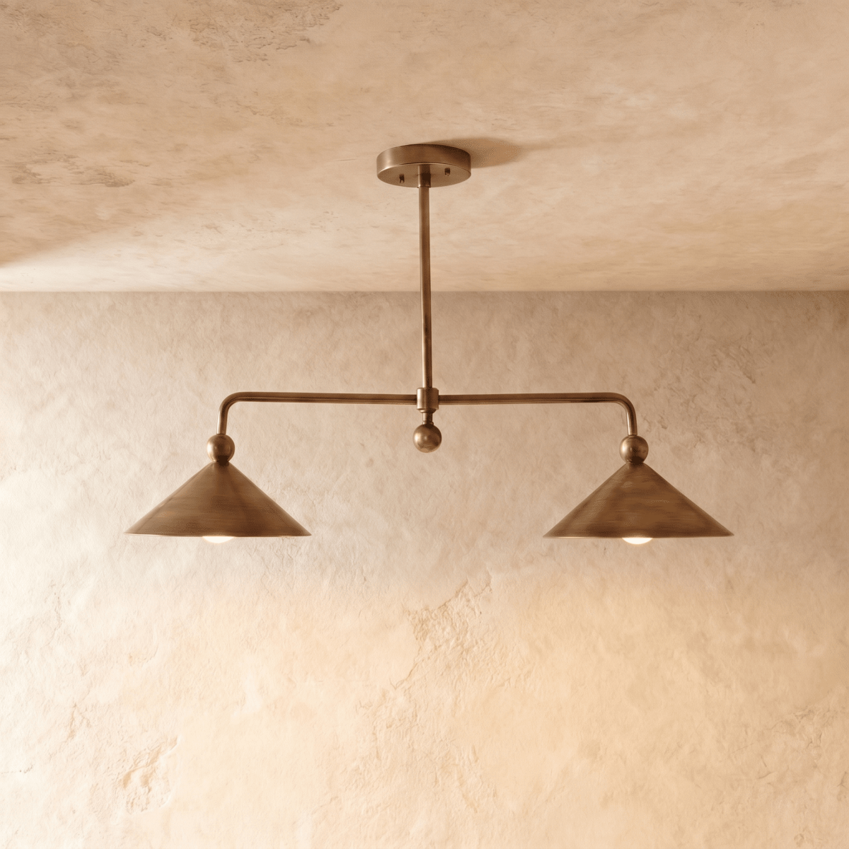 Alric Chandelier