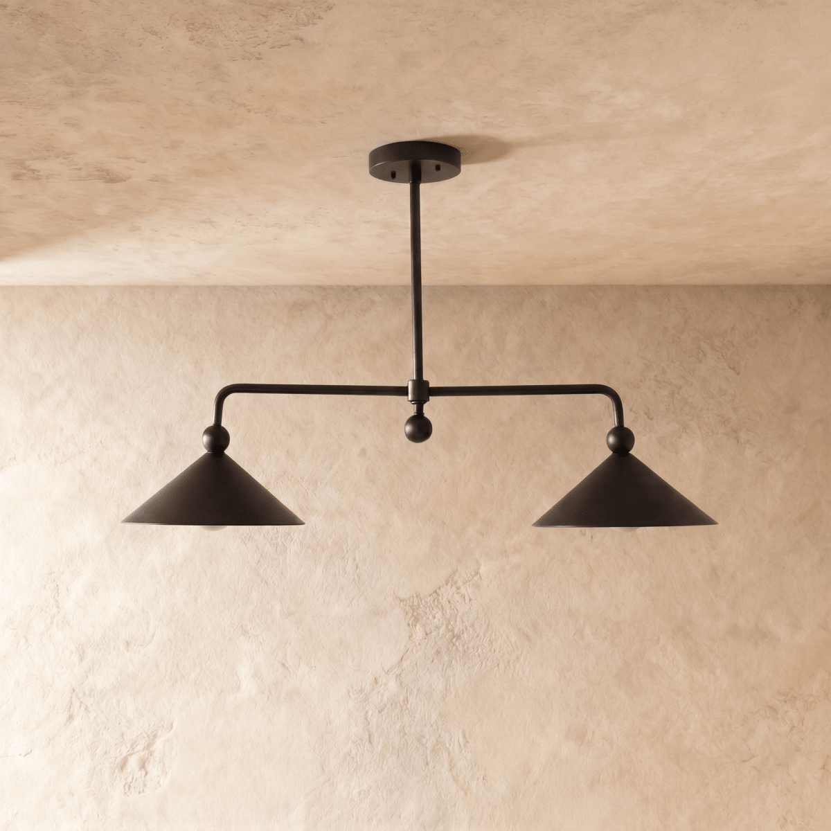 Alric Chandelier