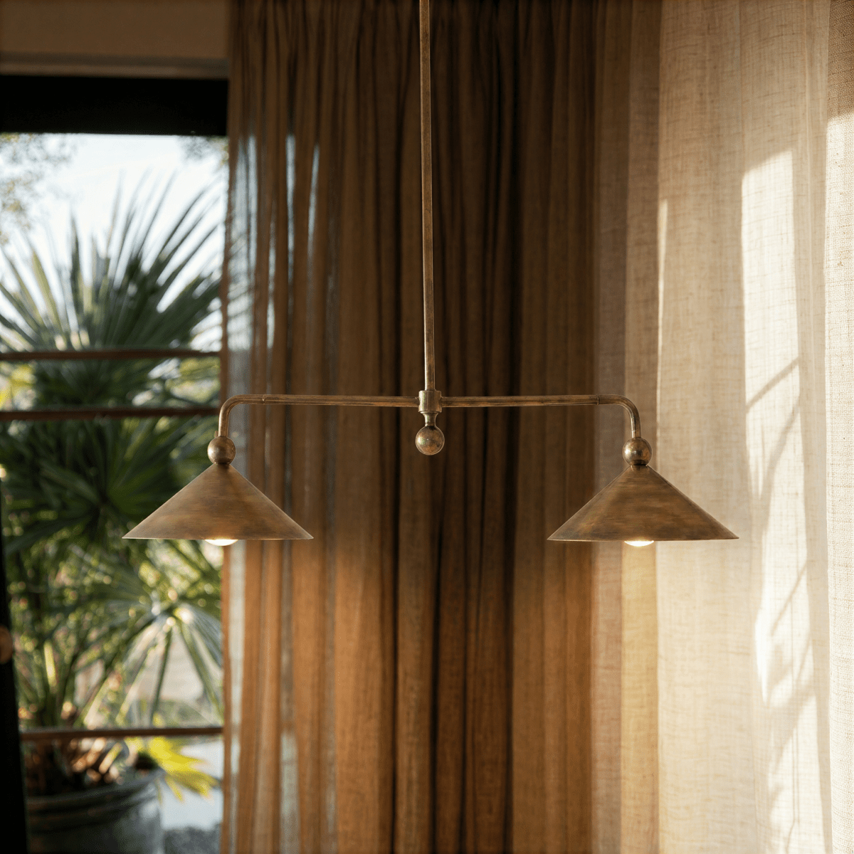 Alric Chandelier