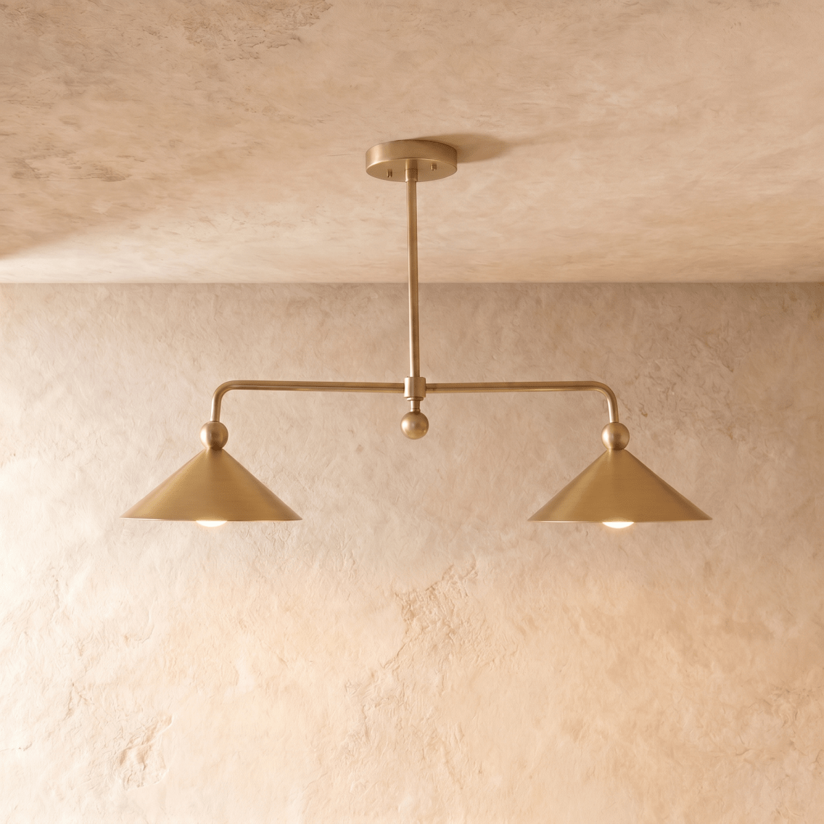 Alric Chandelier