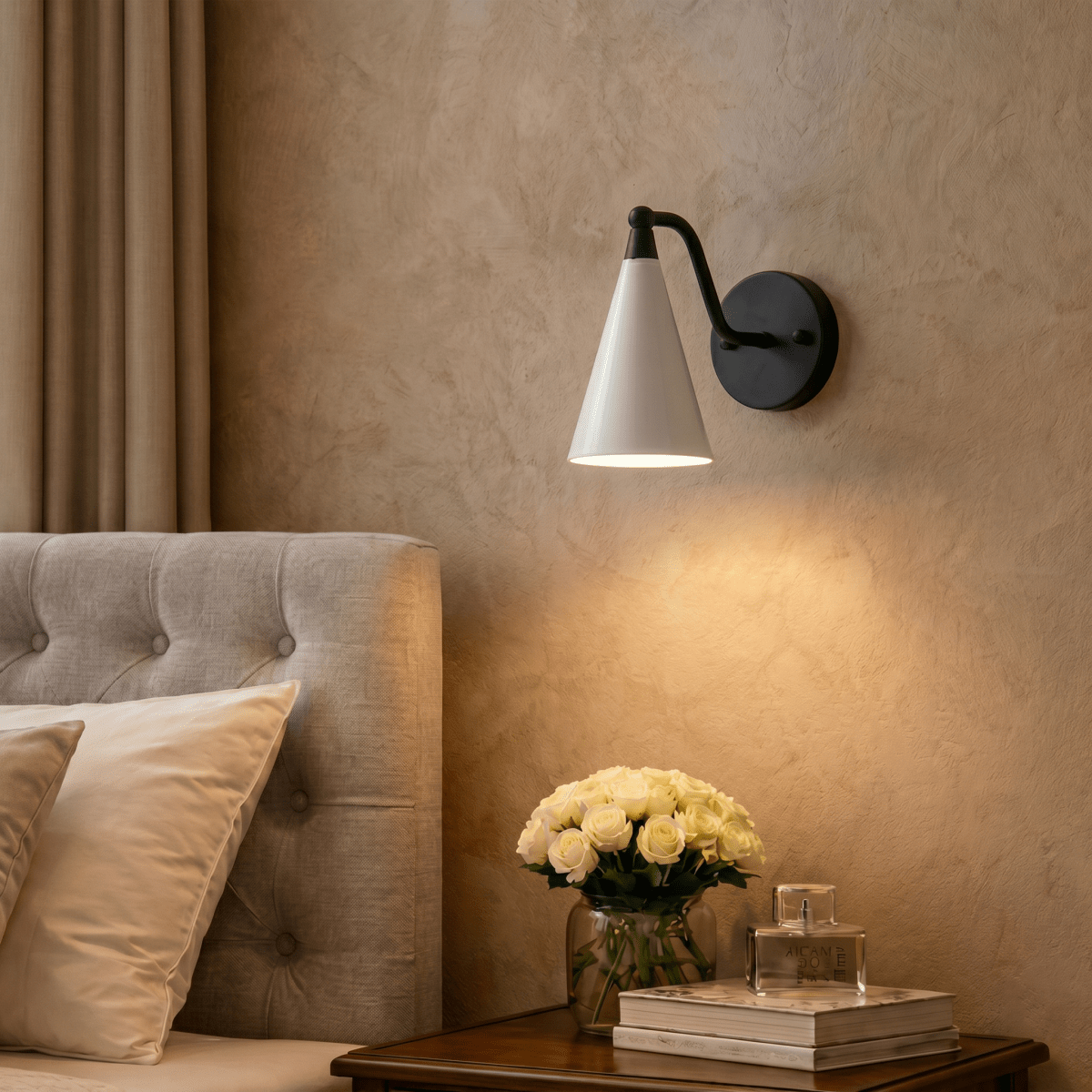 Alver Wall Lamp