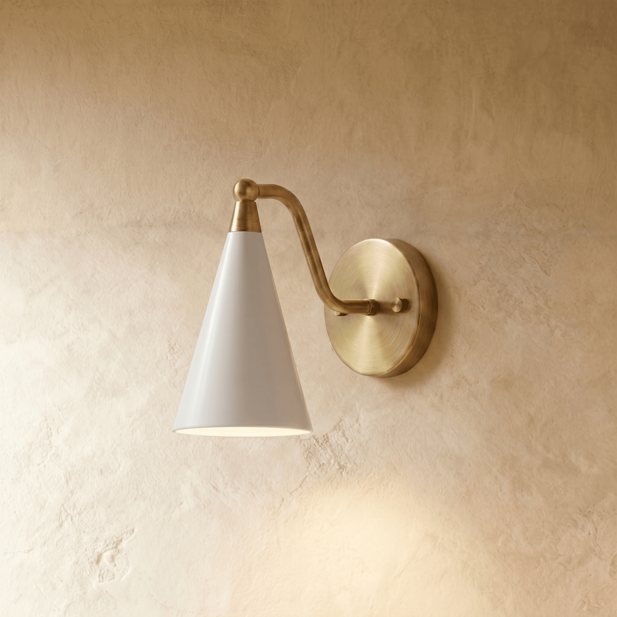 Alver Wall Lamp