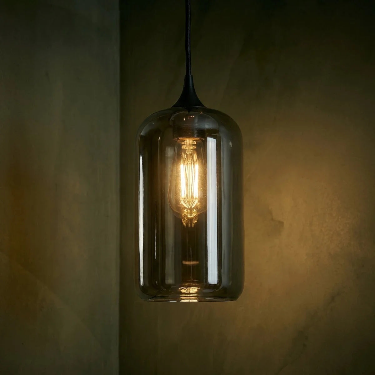 Anaar Pendant Light