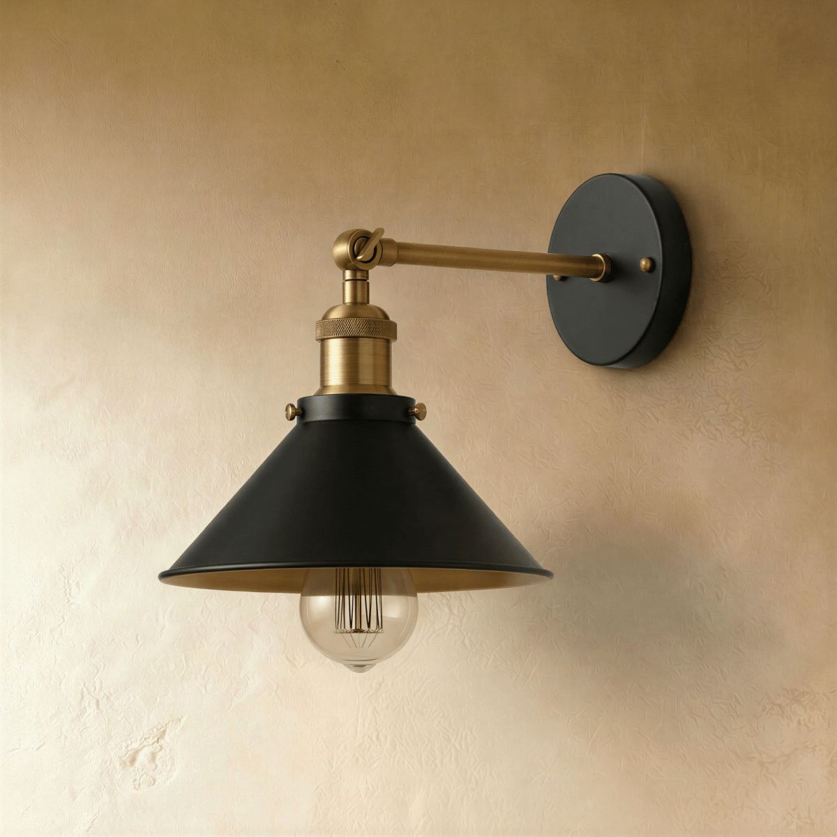 Ancien Wall Lamp