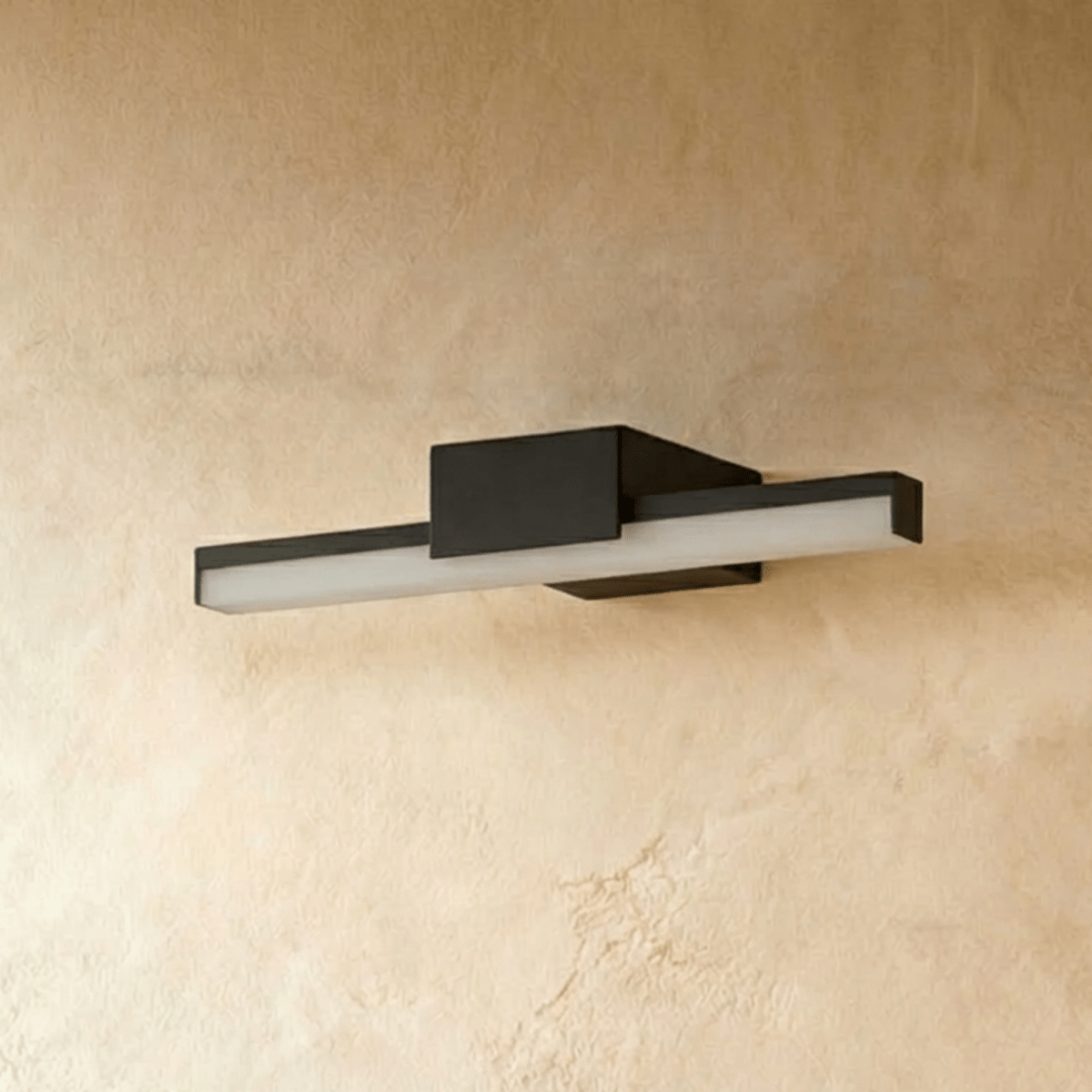 Arafa Wall Lamp