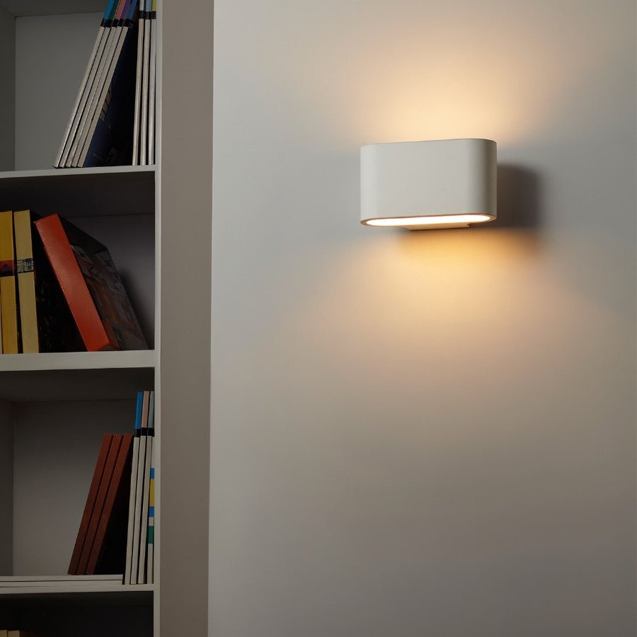 Arcat Wall Lamp
