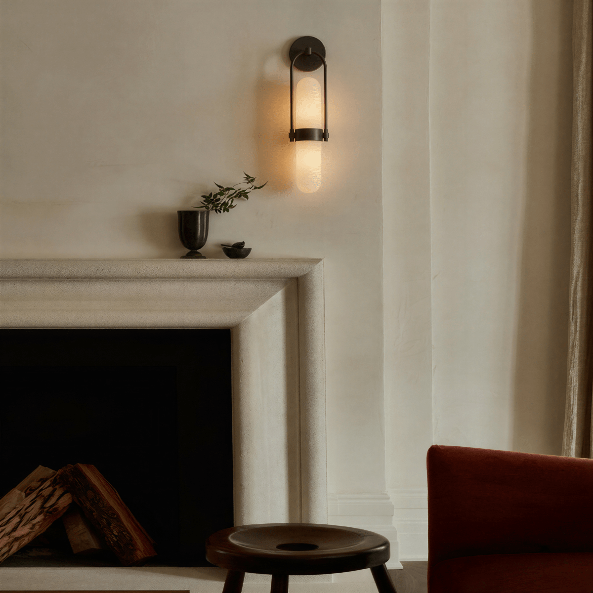 Arco Wall Lamp