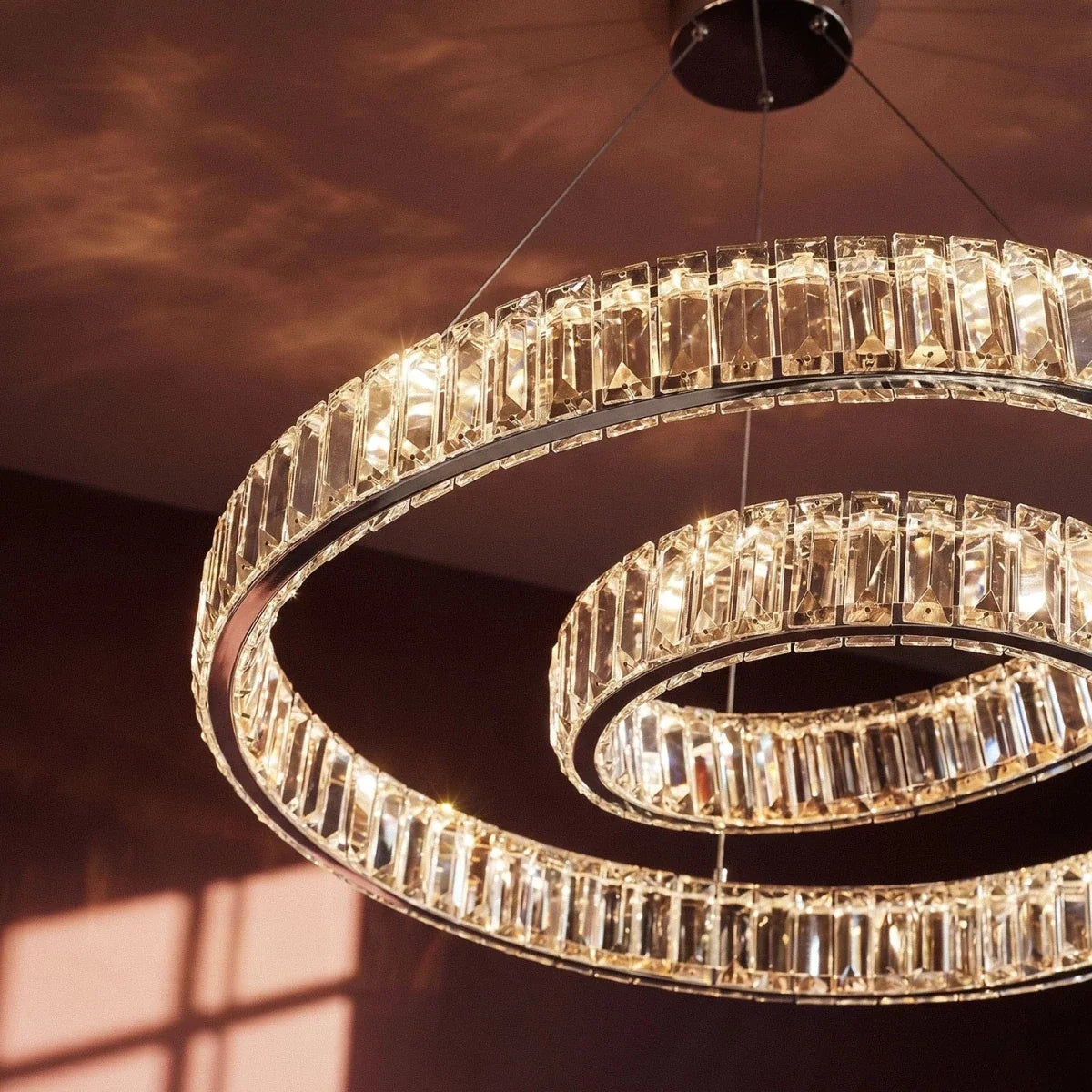Ardia Chandelier