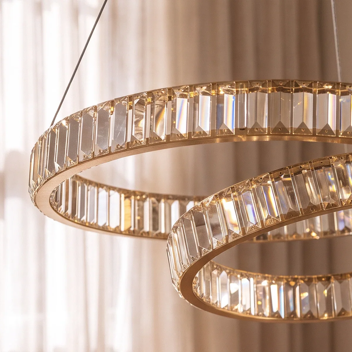 Ardia Chandelier
