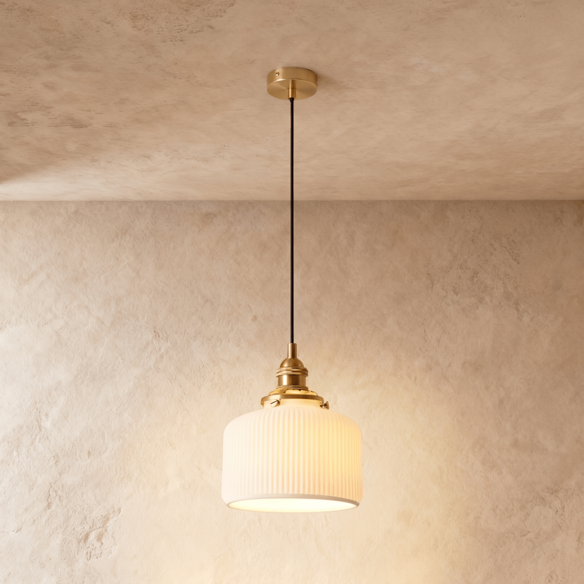 Arla Pendant Light