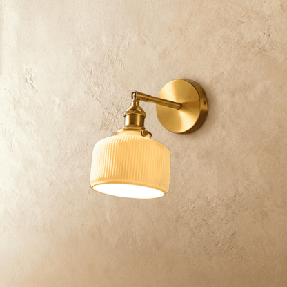Arla Wall Lamp
