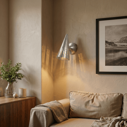 Arvik Wall Lamp