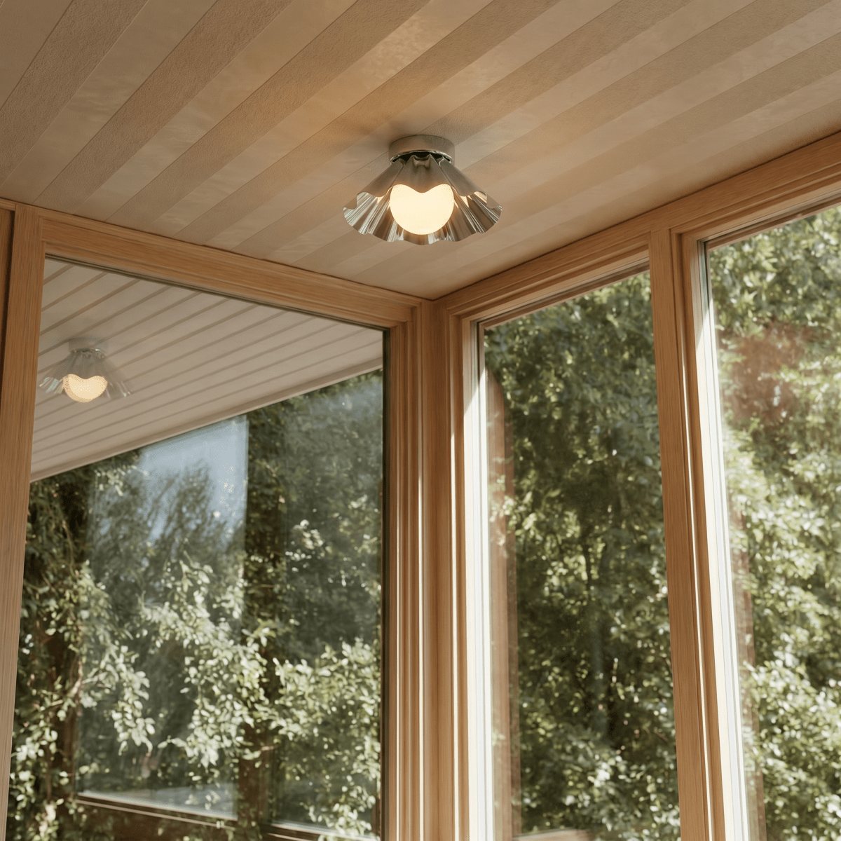 Avelia Ceiling Light