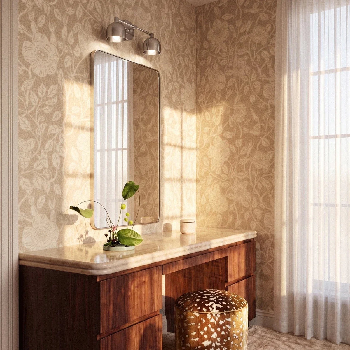 Avior Wall Lamp