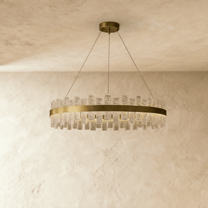 Avis Chandelier