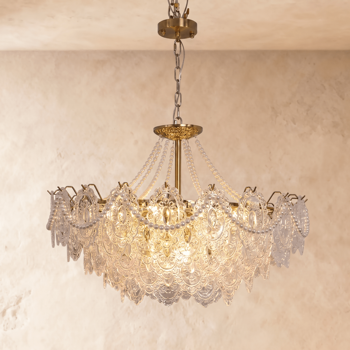 Bariq Glass Chandelier
