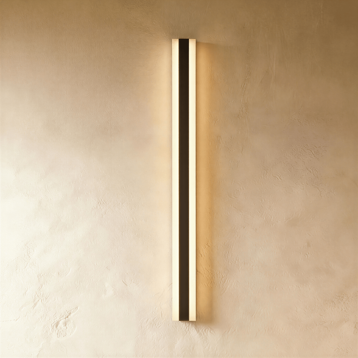 Baron Outdoor Wall Lamp