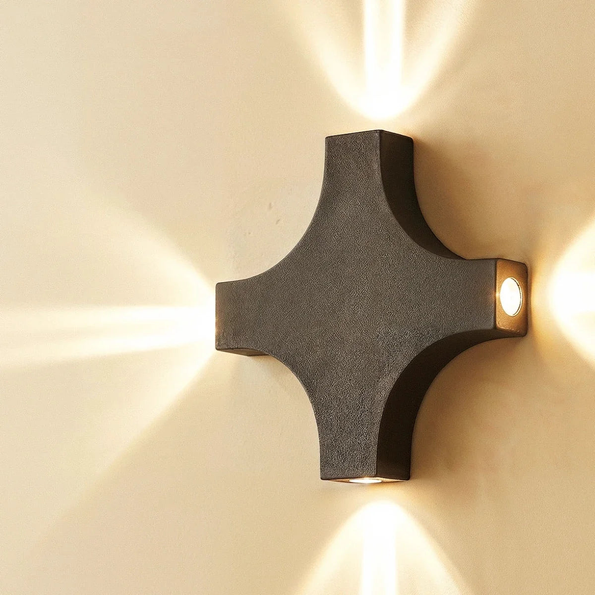 Beam Wall Lamp
