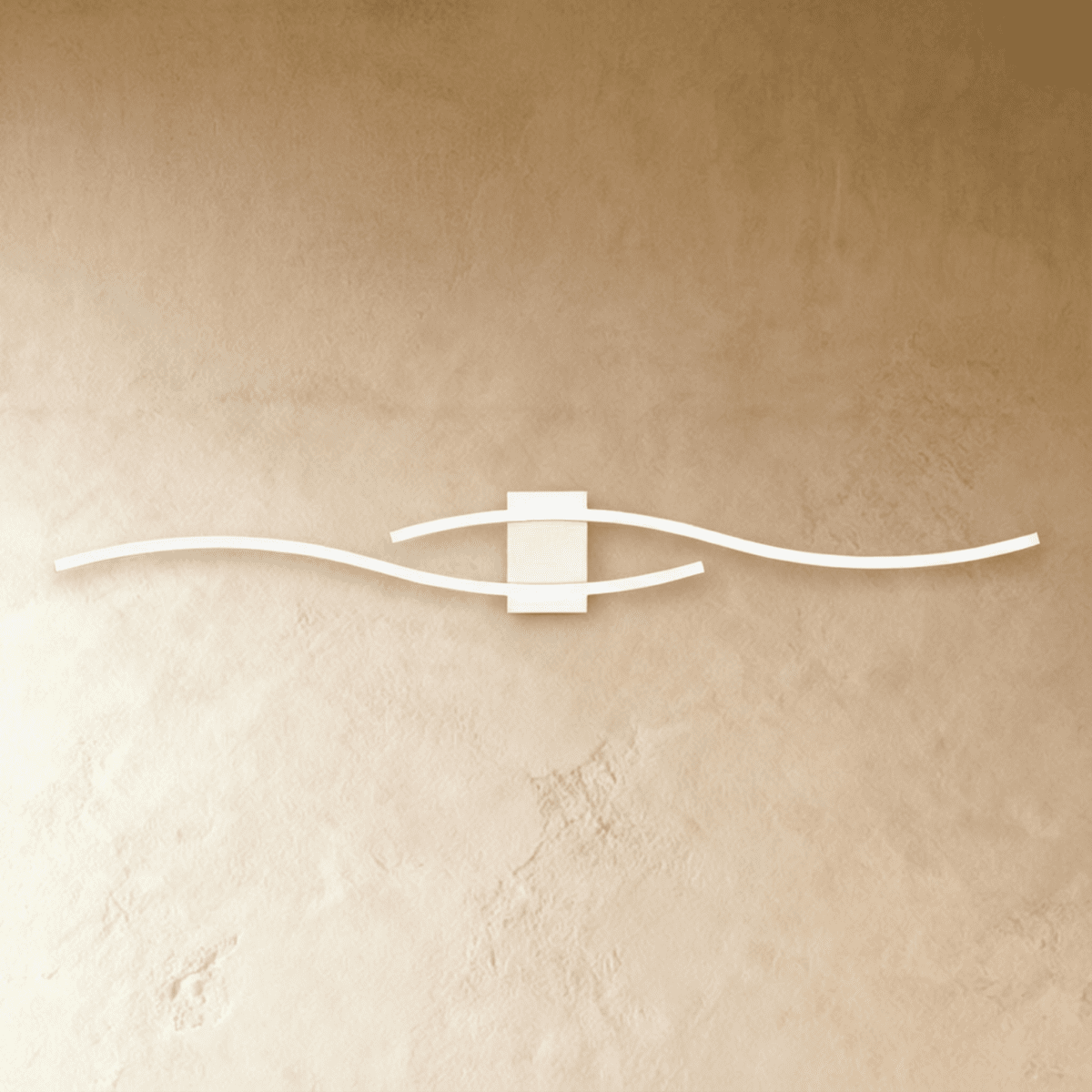 Berrie Wall Lamp