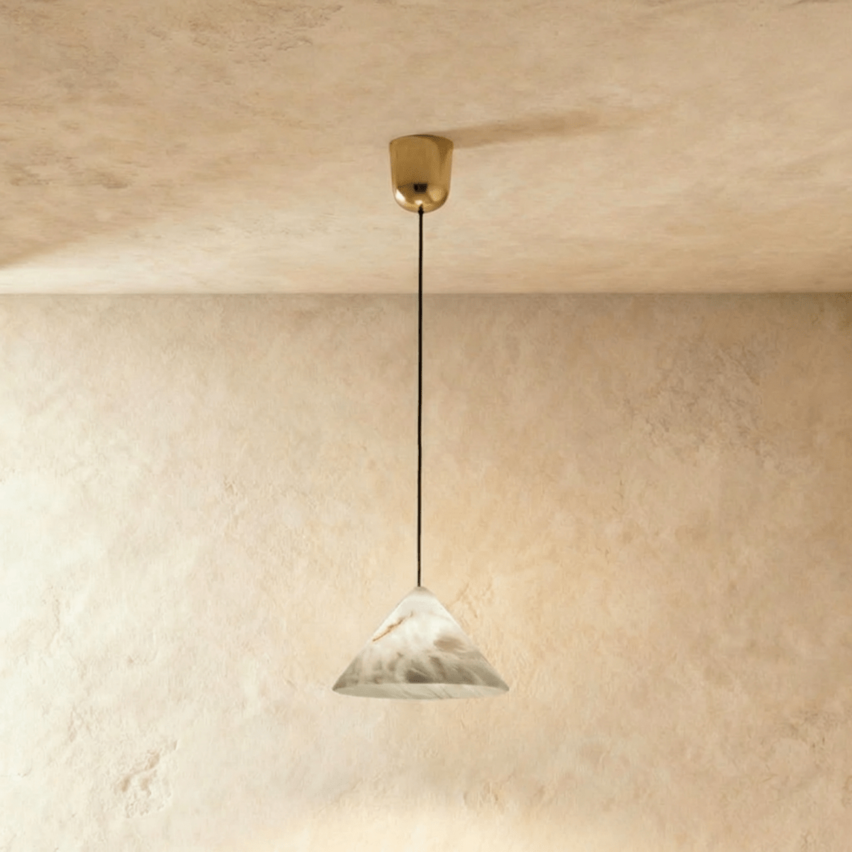 Blom Alabaster Pendant Light