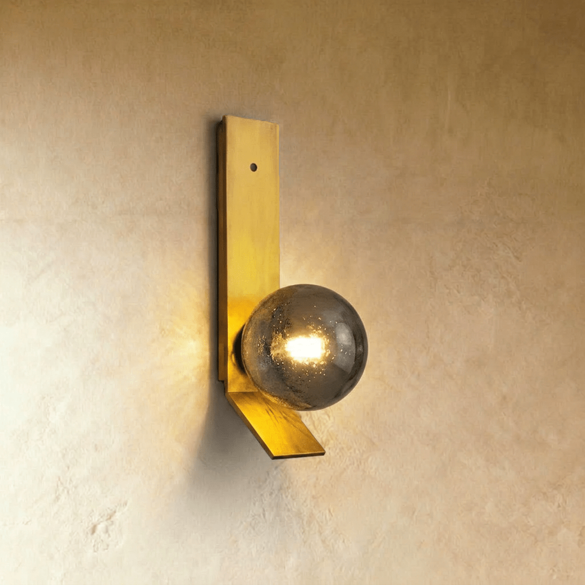 Braulia Wall Lamp