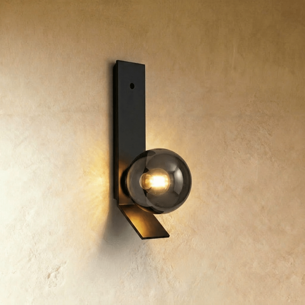 Braulia Wall Lamp