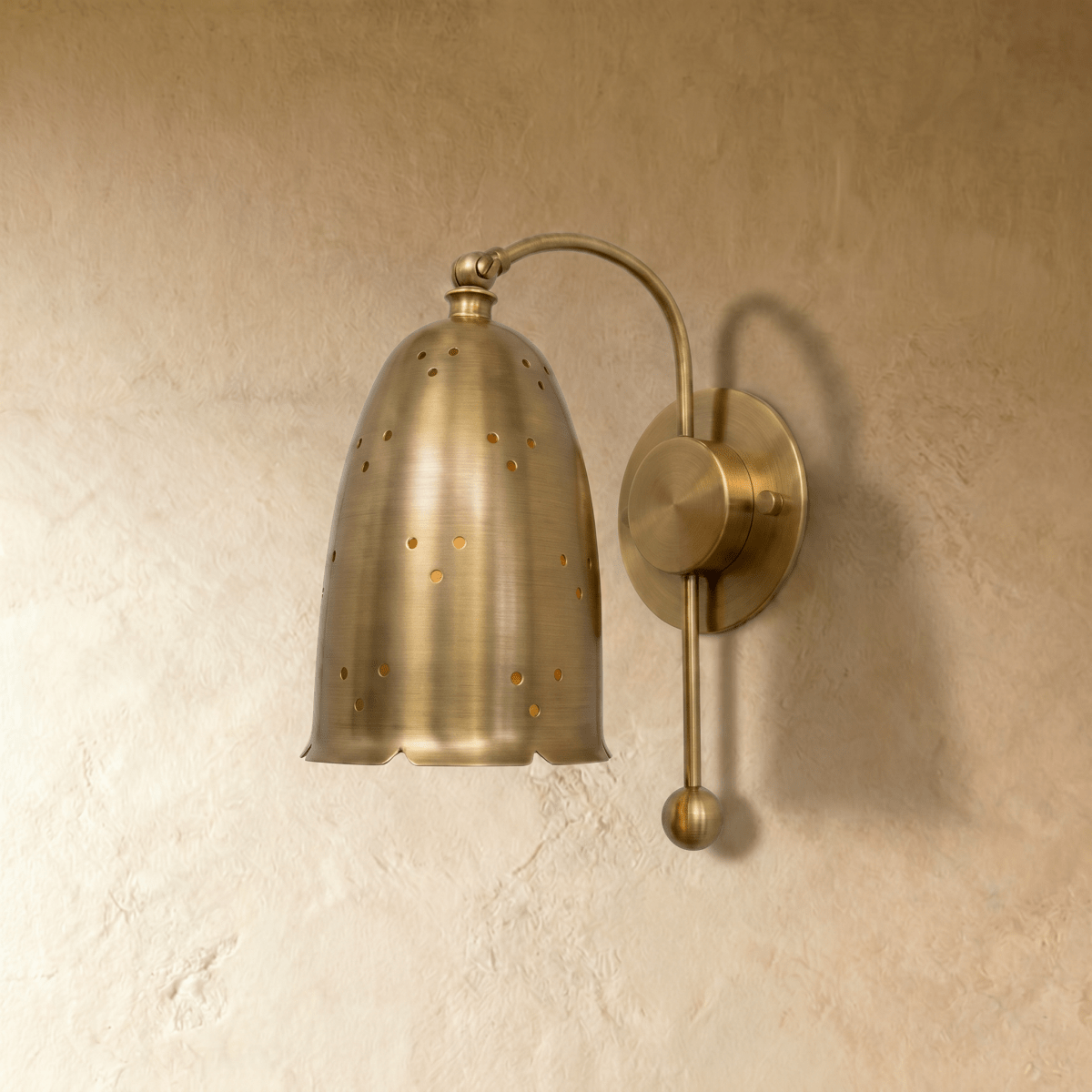 Brenor Wall Lamp