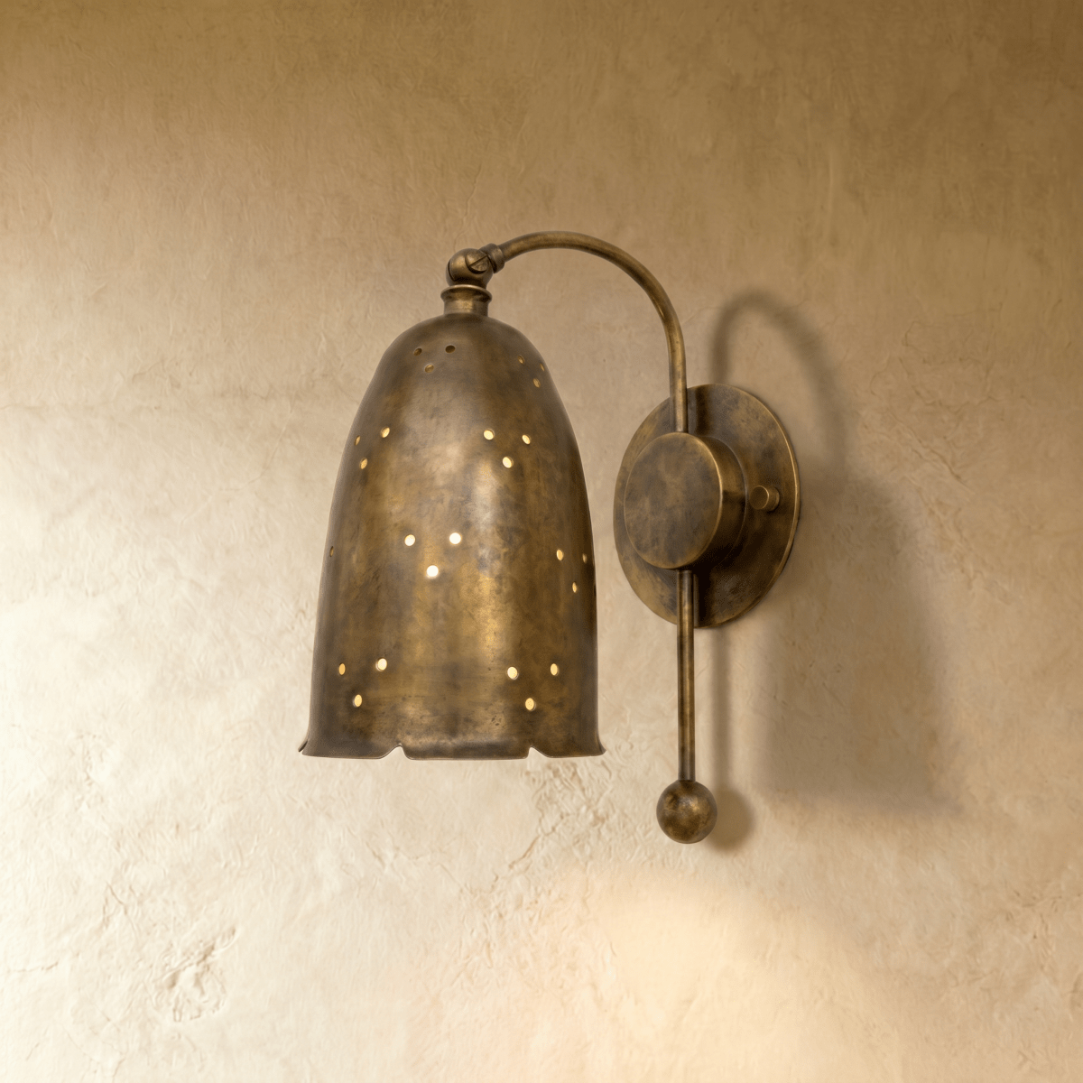Brenor Wall Lamp