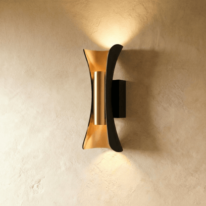Briar Outdoor Wall Lamp