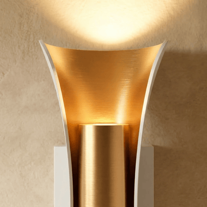 Briar Outdoor Wall Lamp