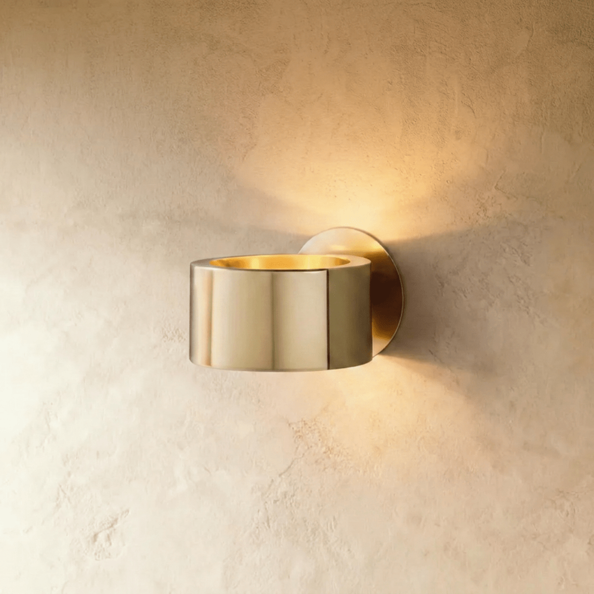Candra Wall Lamp