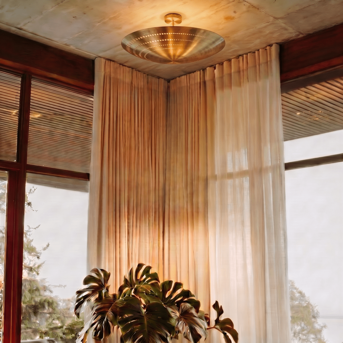Celune Ceiling Light