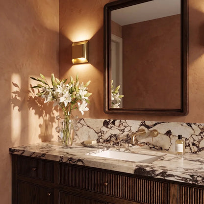 Ceres Wall Lamp