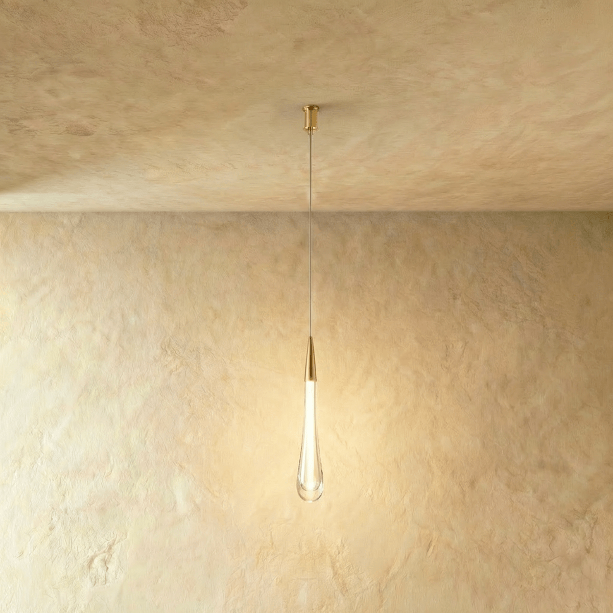 Chryseos Pendant Light