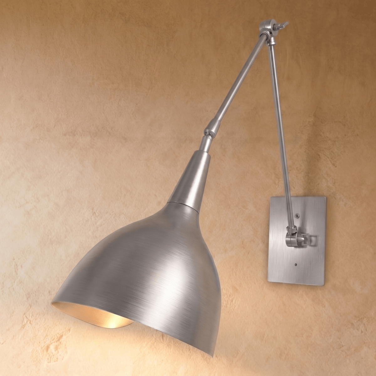 Cirex Wall Lamp