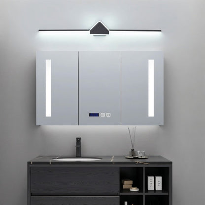Clytheris Wall Lamp
