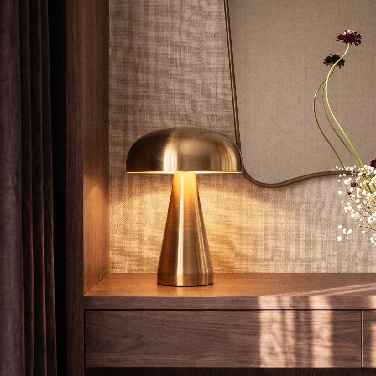 Como Table Lamp