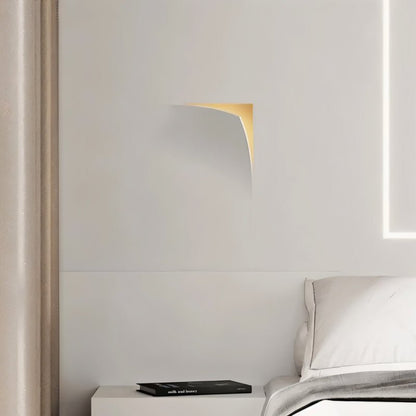 Corvix Trimless Wall Light